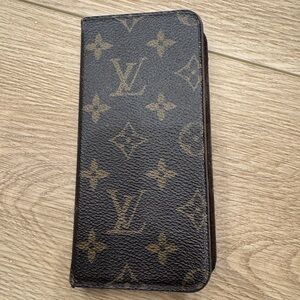 Louis Vuitton Monogram phone cover